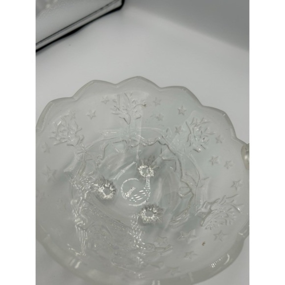 MIKASA Frosted Glass Reindeer & Star Footed Basket Holiday Christmas